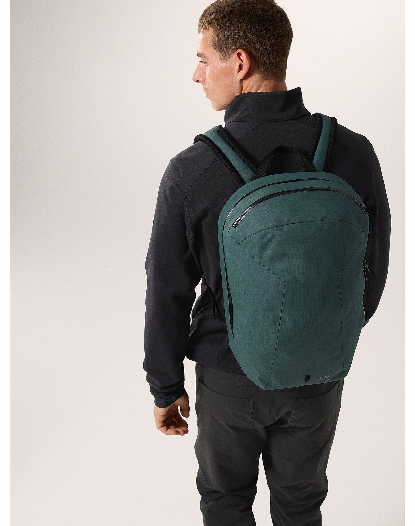 Arc'teryx Men's Granville 16 Backpack in Canvas Arc'teryx