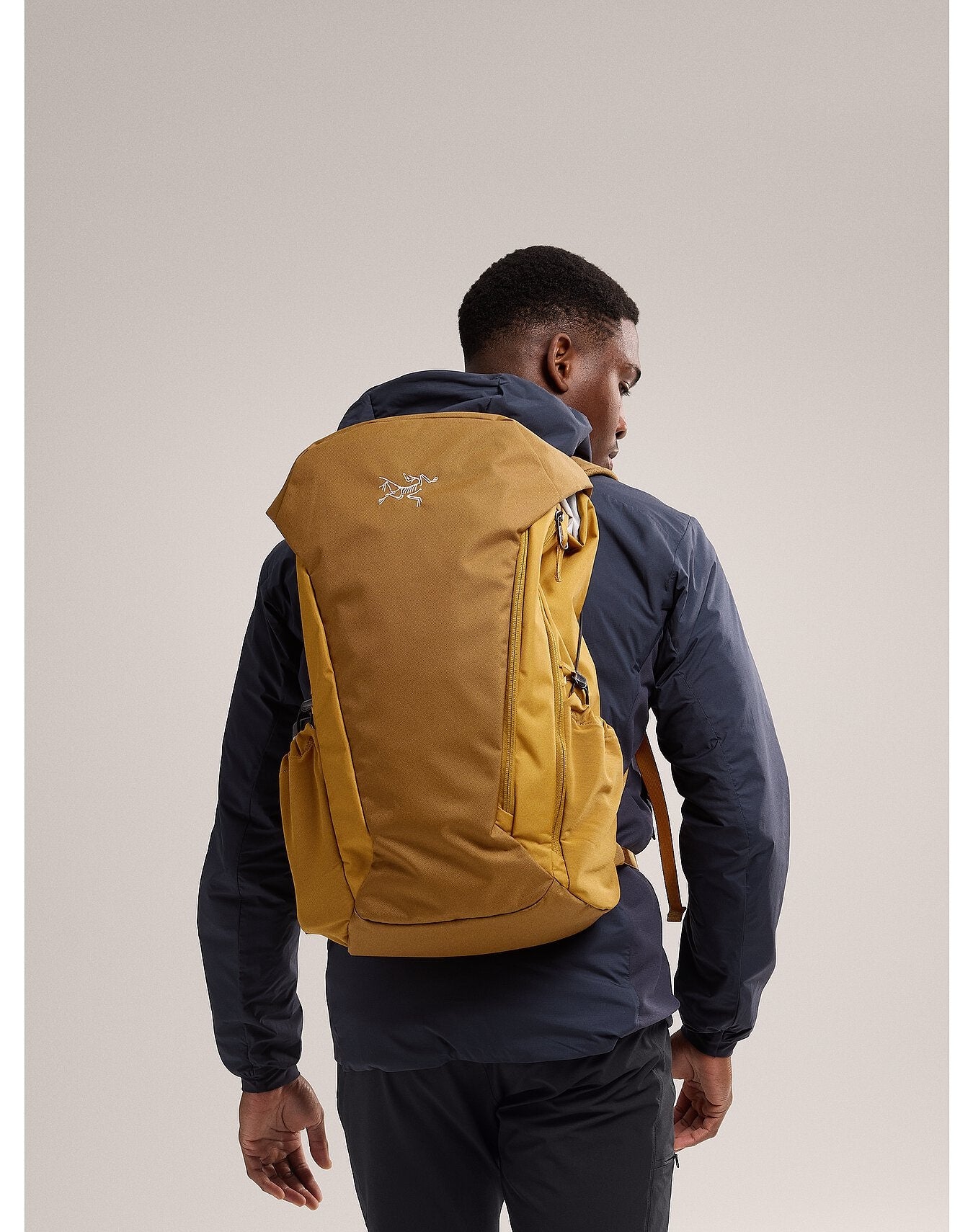 Arc'teryx Mantis 30 Backpack – OutdoorsInc.com